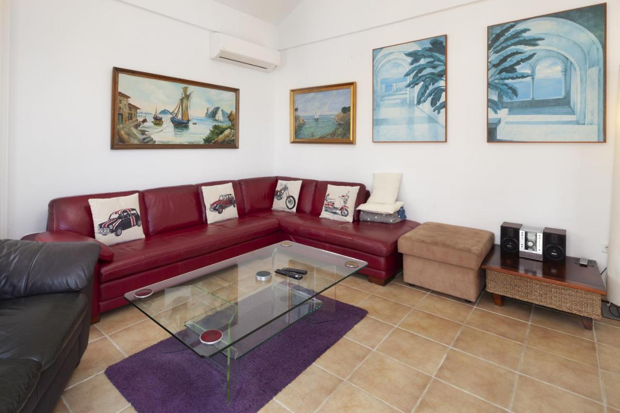 Villa Miramar Burriana Beach 10 Pax Nerja Exterior photo